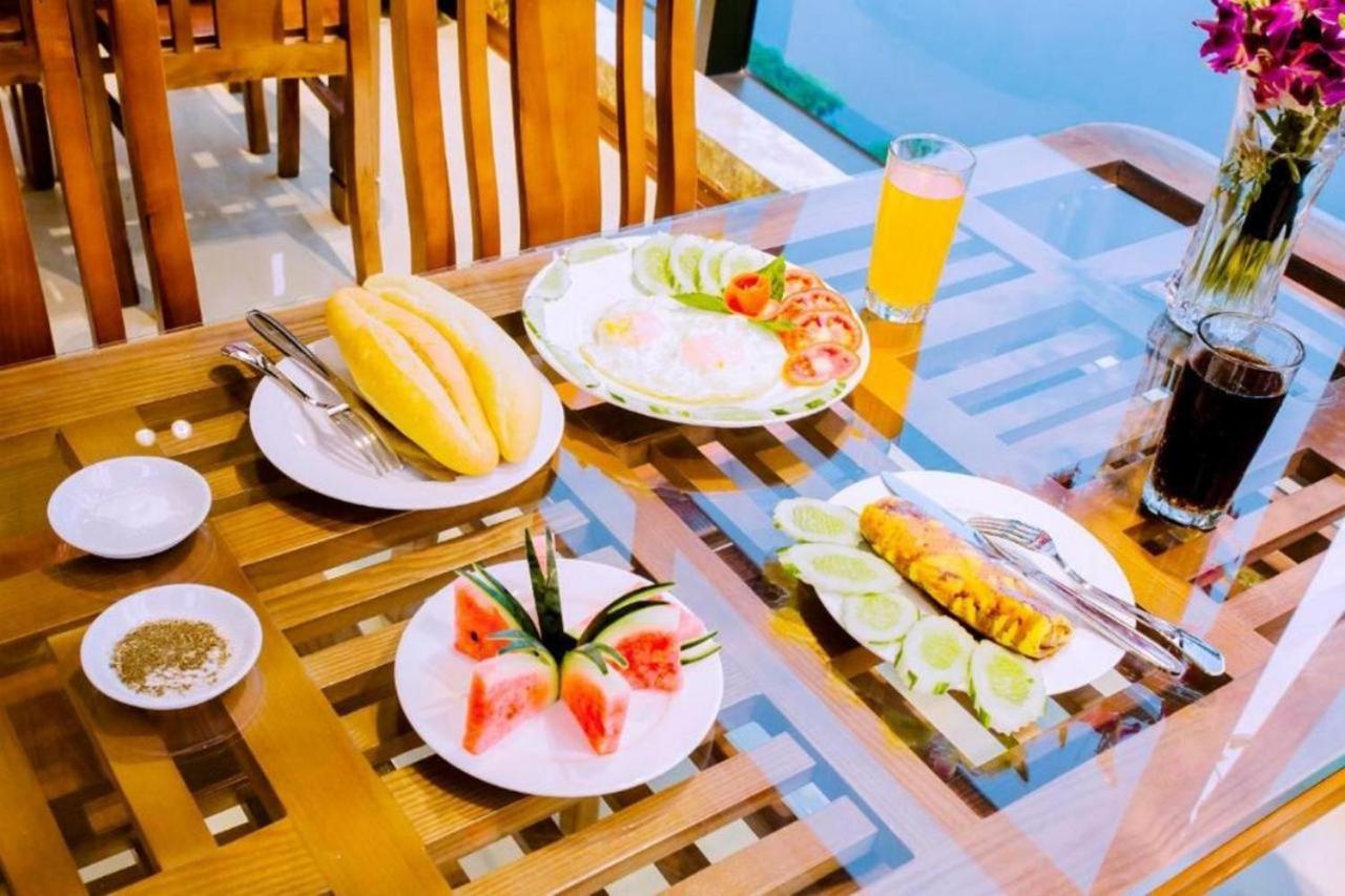 Aroma Cat Ba Sea View Hotel Chan Chau Екстер'єр фото