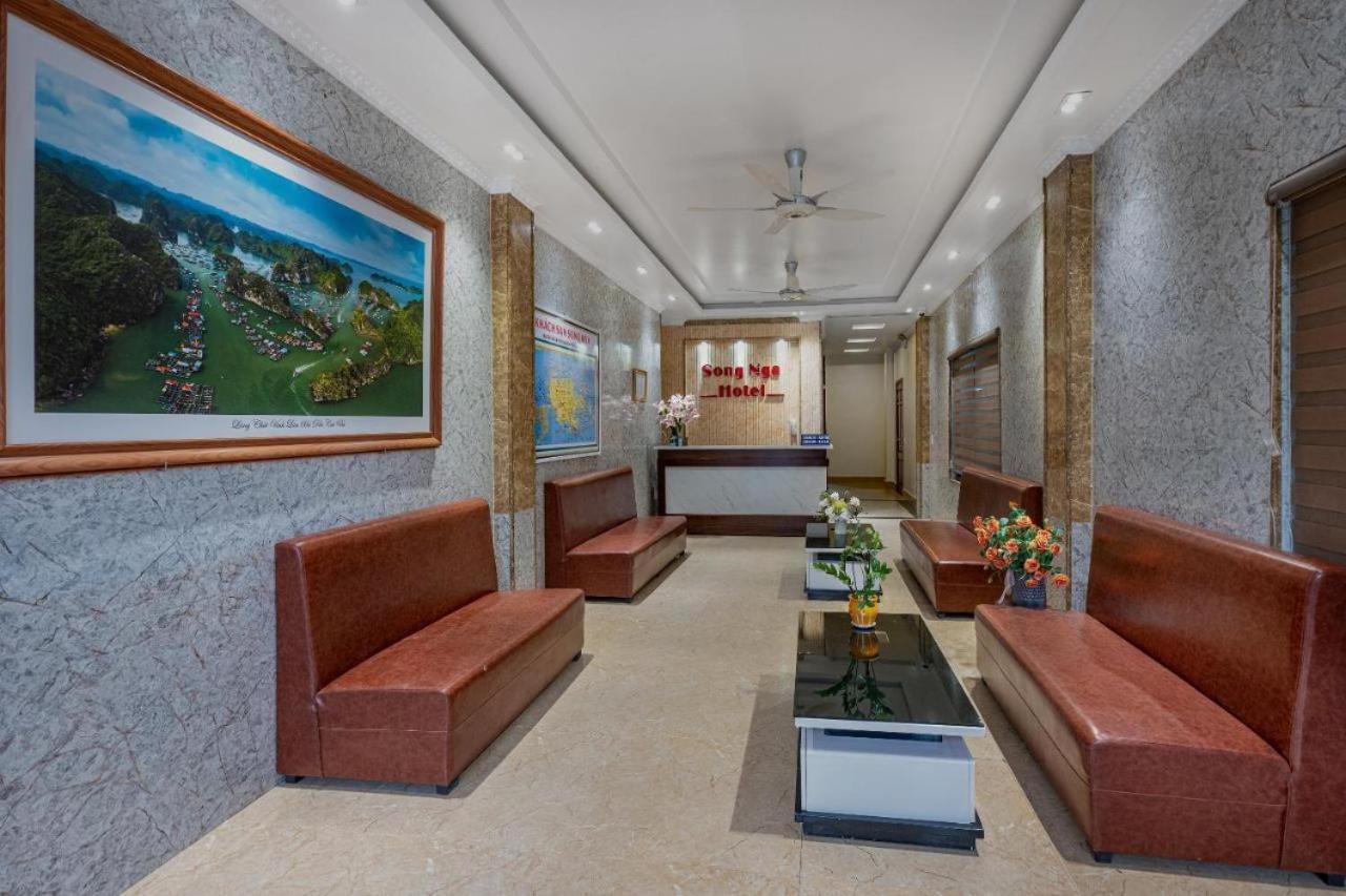 Aroma Cat Ba Sea View Hotel Chan Chau Екстер'єр фото